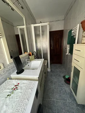 Piso en  Calle de Eduardo Morales 46 - Foto 4