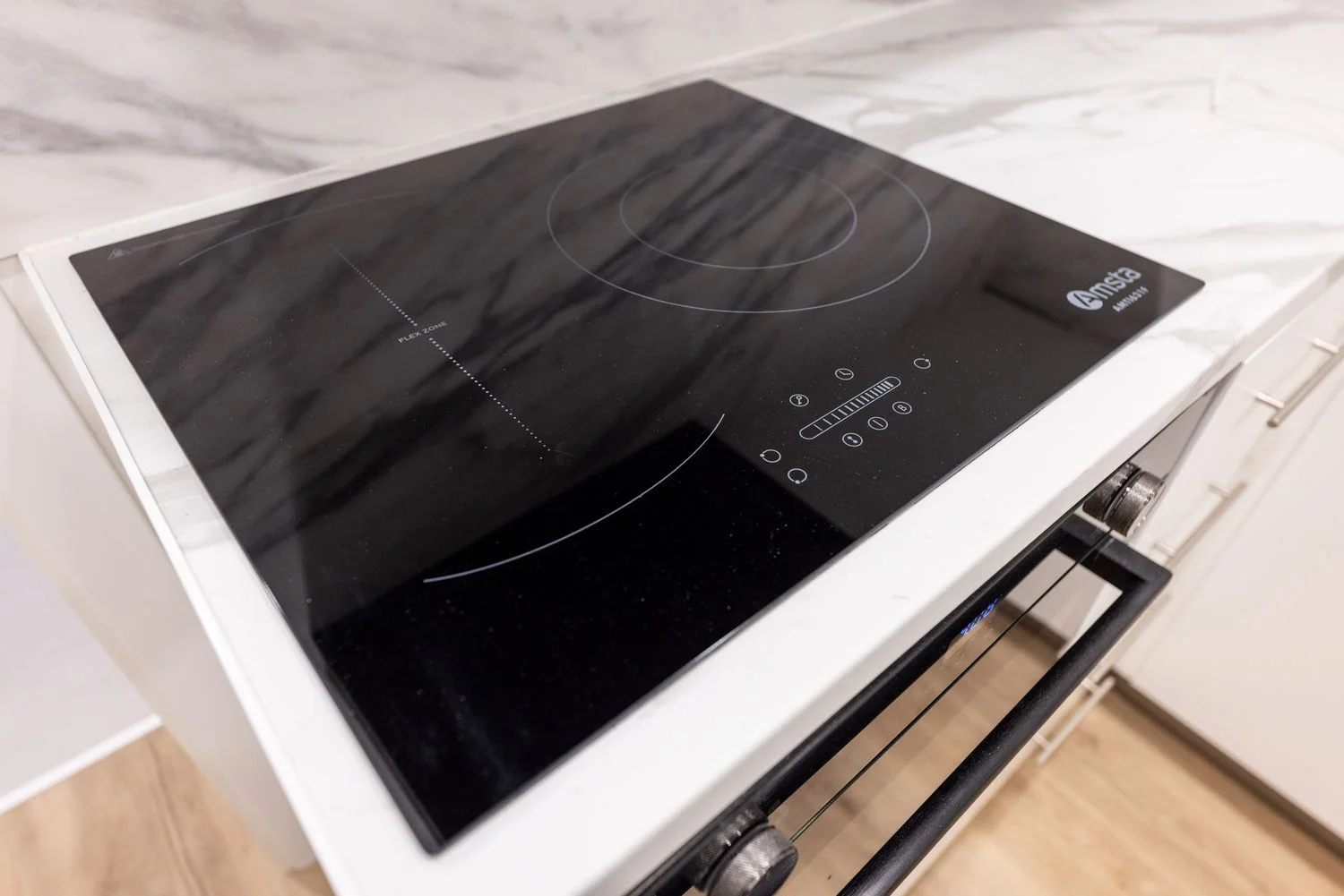 Estudio en calle de Gonzalo Herrero, 33 - Foto 2