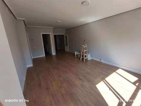 Piso en  Calle del Alcalde Sainz de Baranda 31 - Foto 4