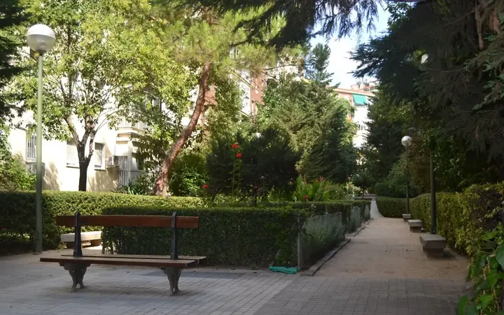 Piso en  Calle de Cea Bermúdez 63 - Foto 2