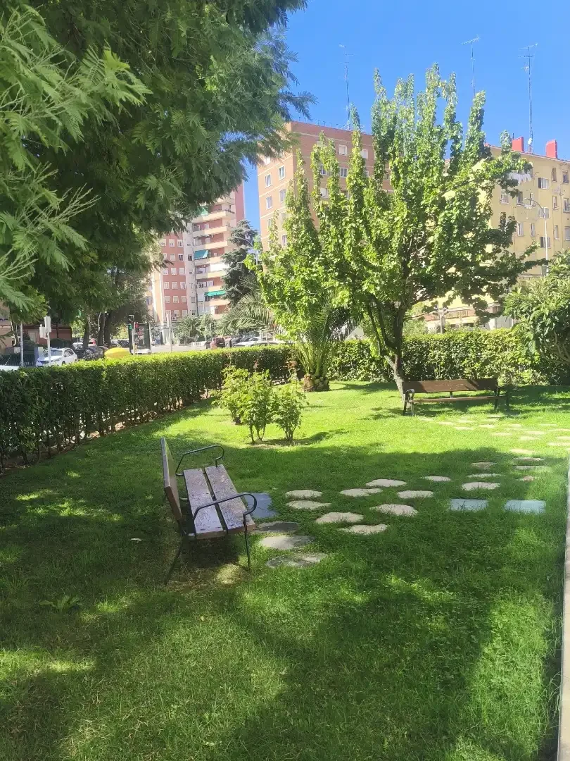 Piso en  Calle de Ángel Luis de la Herrán 1 - Foto 6