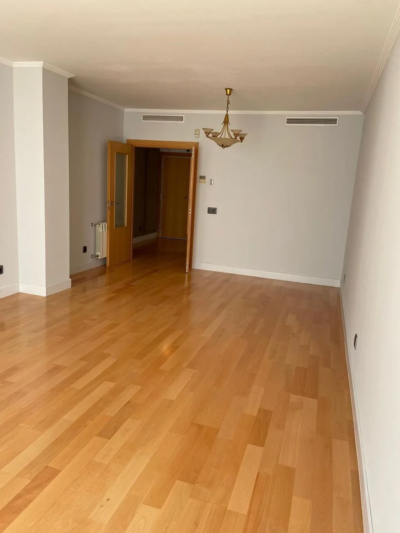 Piso en avenida del Talgo, 150 - Foto 3