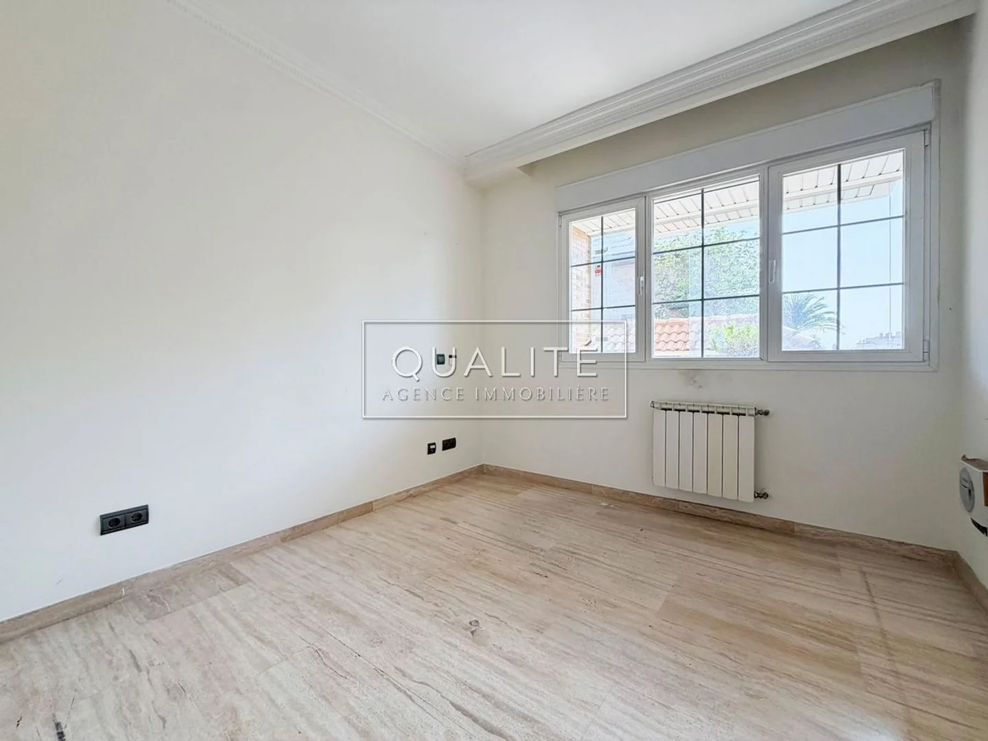 Chalet adosado en Calle de Ángel Cavero, Conde Orgaz-Piovera - Foto 6