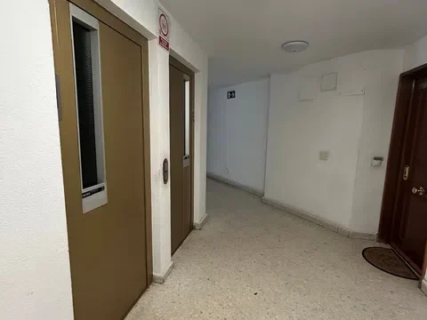 Piso en avenida de Pablo Neruda, 35 - Foto 4