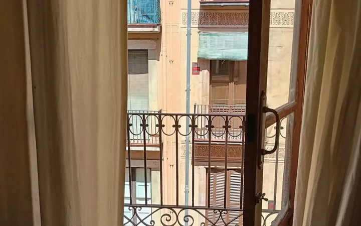 Piso en Calle Nou de la Rambla, 12, El Raval - Foto 3