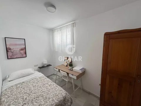 Bajo en Chiclana de la Frontera, Cádiz - Foto 10