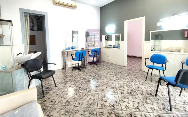 Local comercial en  AMILCAR - Foto 1