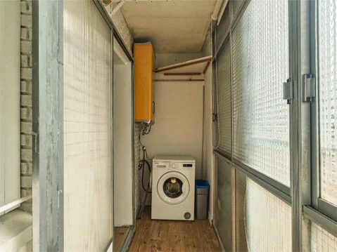 Piso en  Calle Almuradiel 299 - Foto 28