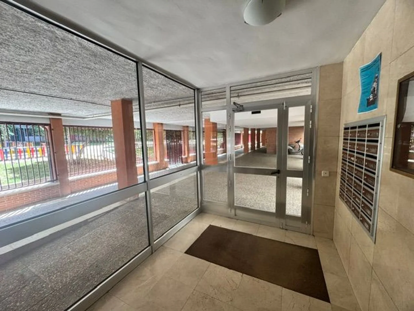 Piso en Ricardo Beltran y Rozpide, Zofío - Foto 2