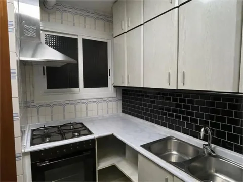 Piso en  Carrer de la Mare de Déu de Lorda 1 - Foto 8