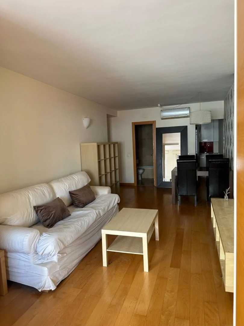 Estudio en Barrio Numancia - Foto 5