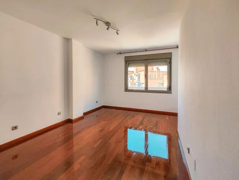 Piso en Avenida de Logroño, 335 - Foto 1