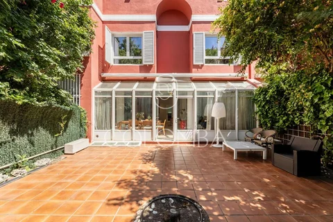 Chalet adosado en Calle de Ulises - Foto 13