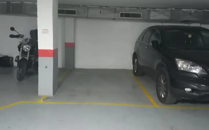 Garaje en  Carrer de Villar 1 - Foto 1