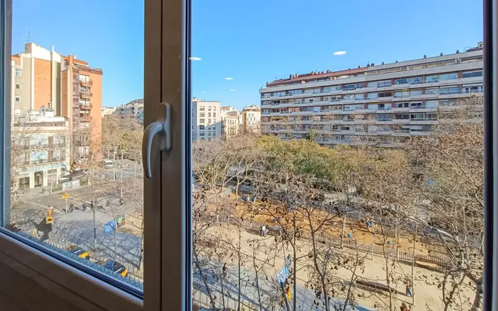 Piso en  Carrer de València 93 - Foto 7