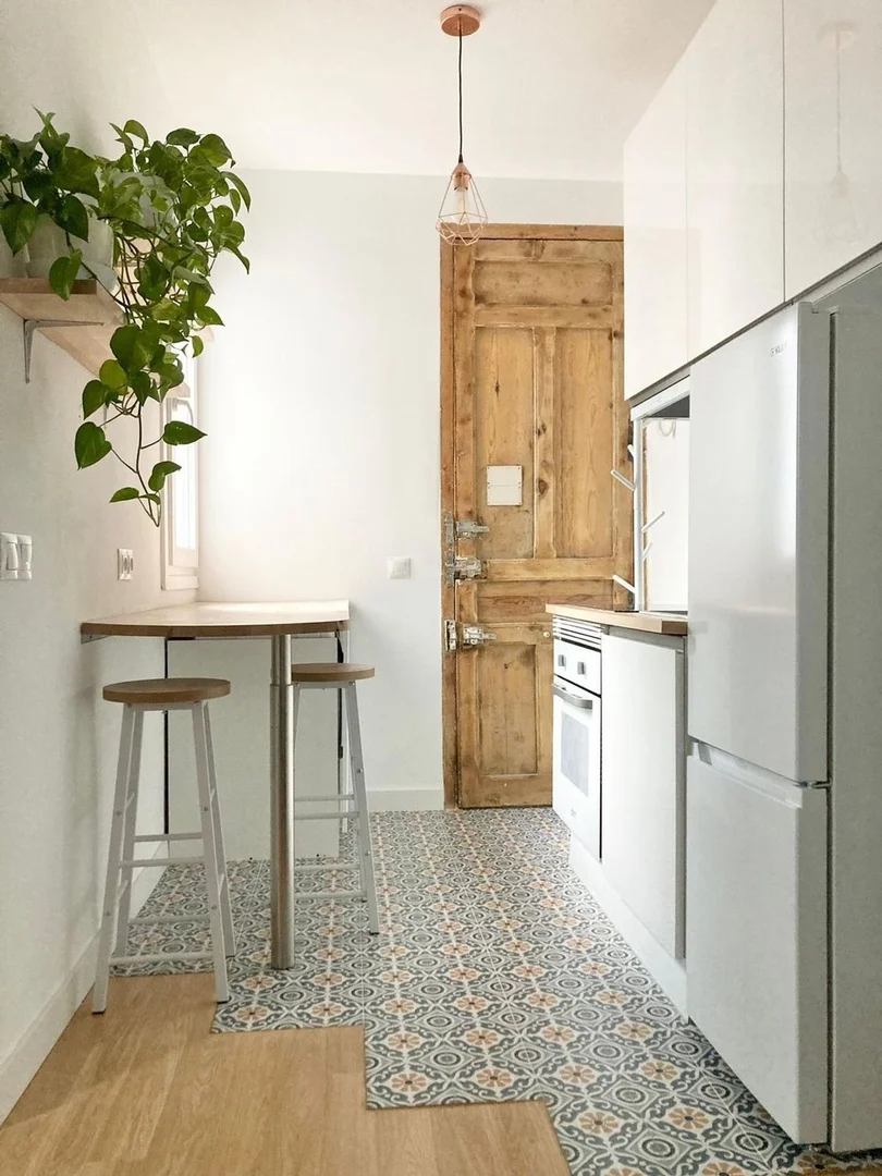 Estudio en calle del Amparo, 40 - Foto 4