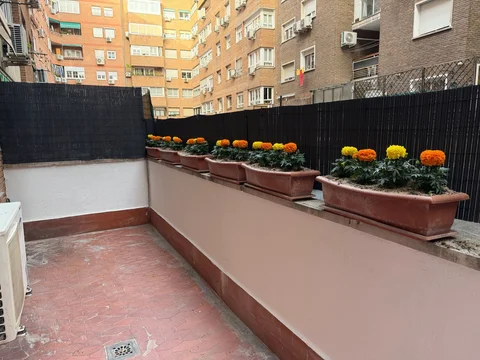 Piso en calle de Clara del Rey, 12 - Foto 5