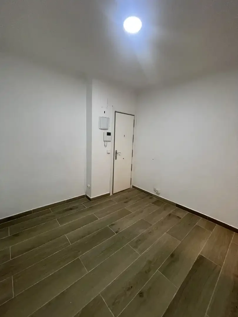 Piso en  Calle de Zabaleta 39 - Foto 3