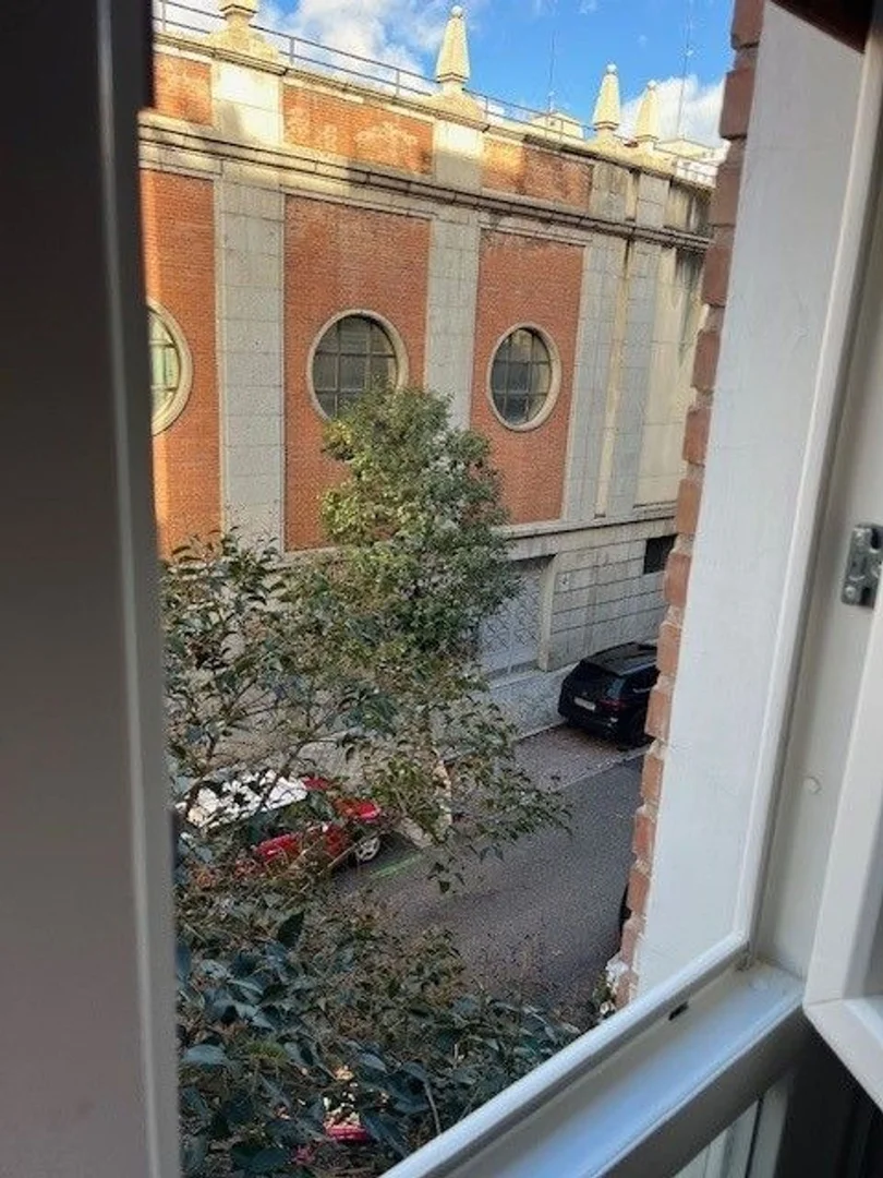 Piso en Barrio Guindalera - Foto 11