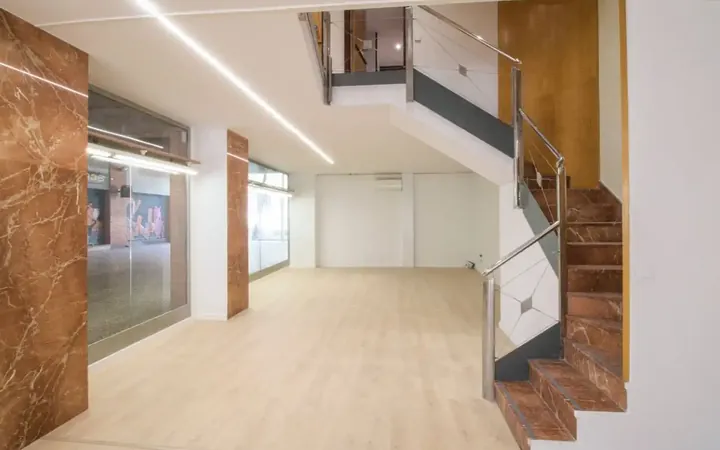 Local comercial en  Carrer de València 637 - Foto 4