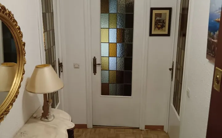 Piso en Calle de Villamanín, 48, Lucero - Foto 4