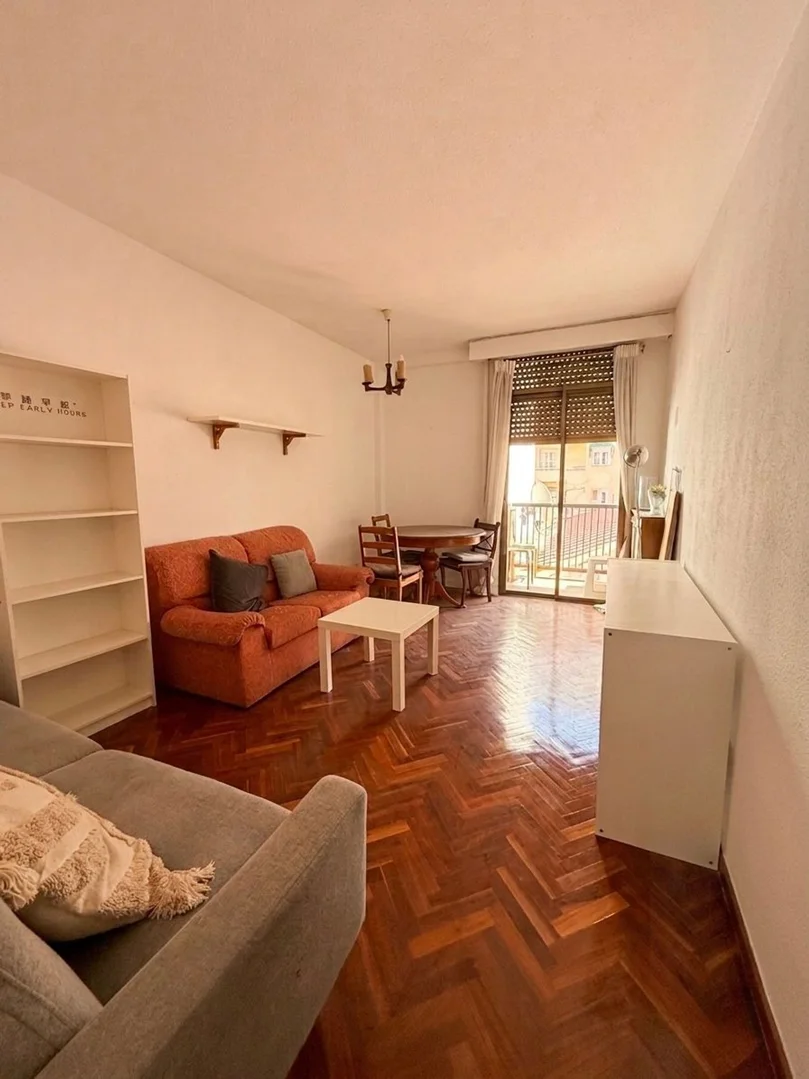 Piso en calle de Andrés Mellado, 18 - Foto 1