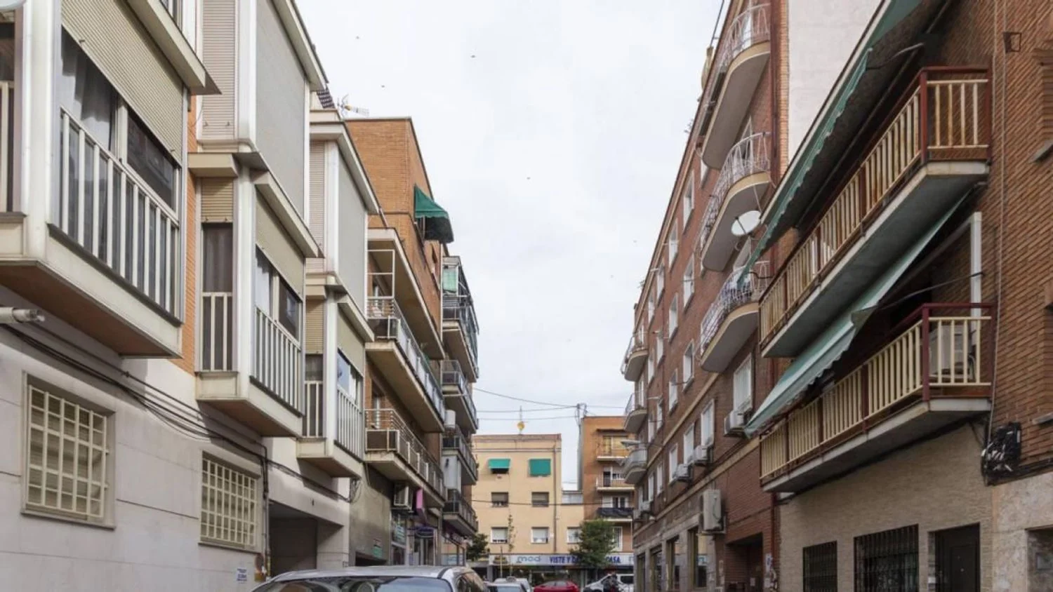 Estudio en Calle de Rodrigo Uhagón, Pradolongo - Foto 16