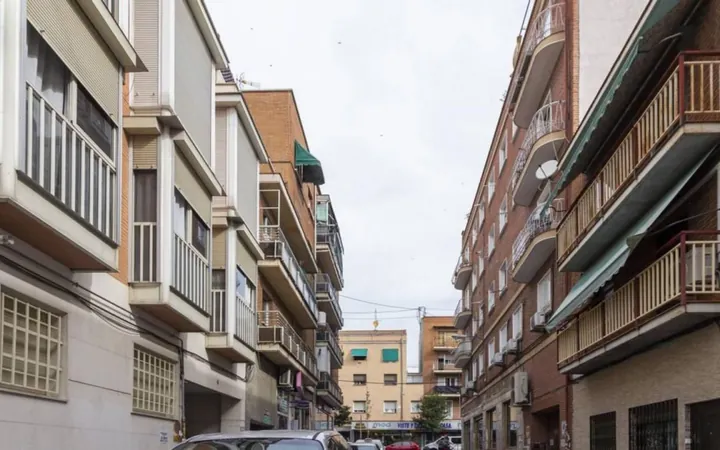 Estudio en Calle de Rodrigo Uhagón, Pradolongo - Foto 16