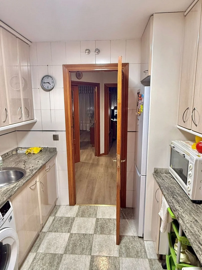 Piso en calle de Nicolasa Gómez, 80 - Foto 4