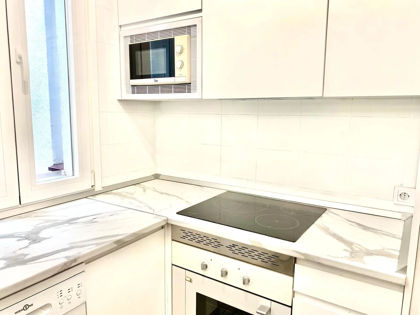 Piso en  Calle del General Oráa 18 - Foto 17