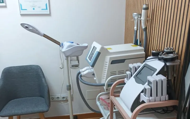 Clínica de fisioterapia en El Camp de l'Arpa del Clot, El Camp de l'Arpa del Clot - Foto 21