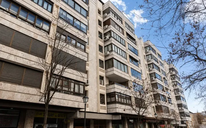Piso en  Calle de Fernández de los Ríos 93 - Foto 18