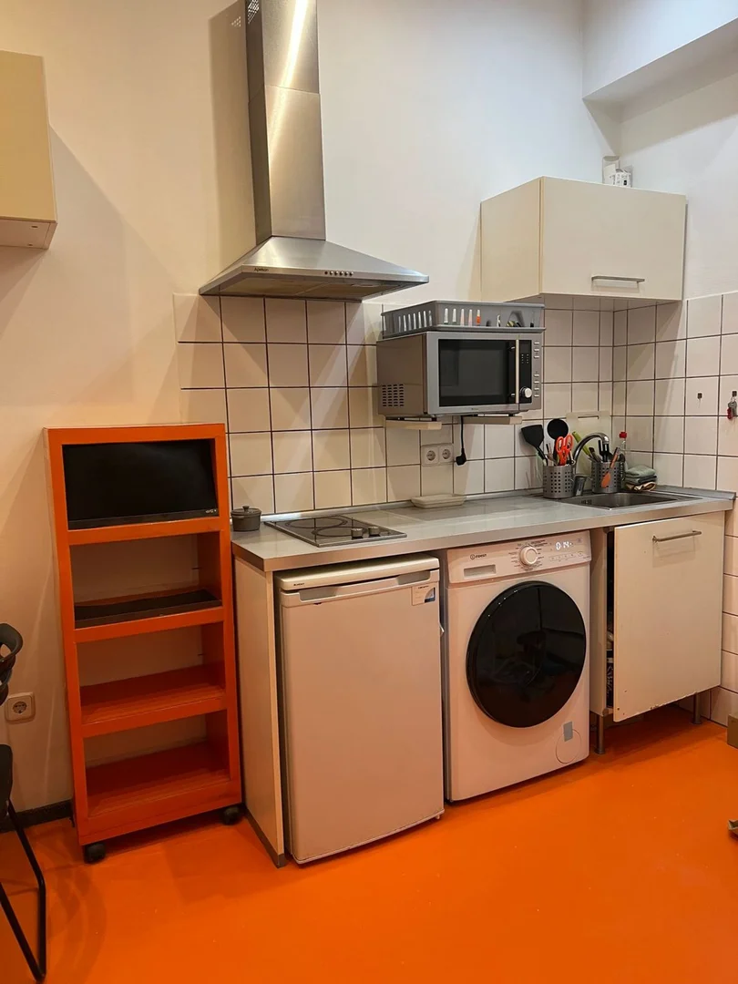 Estudio en calle de Juan de Austria, 22