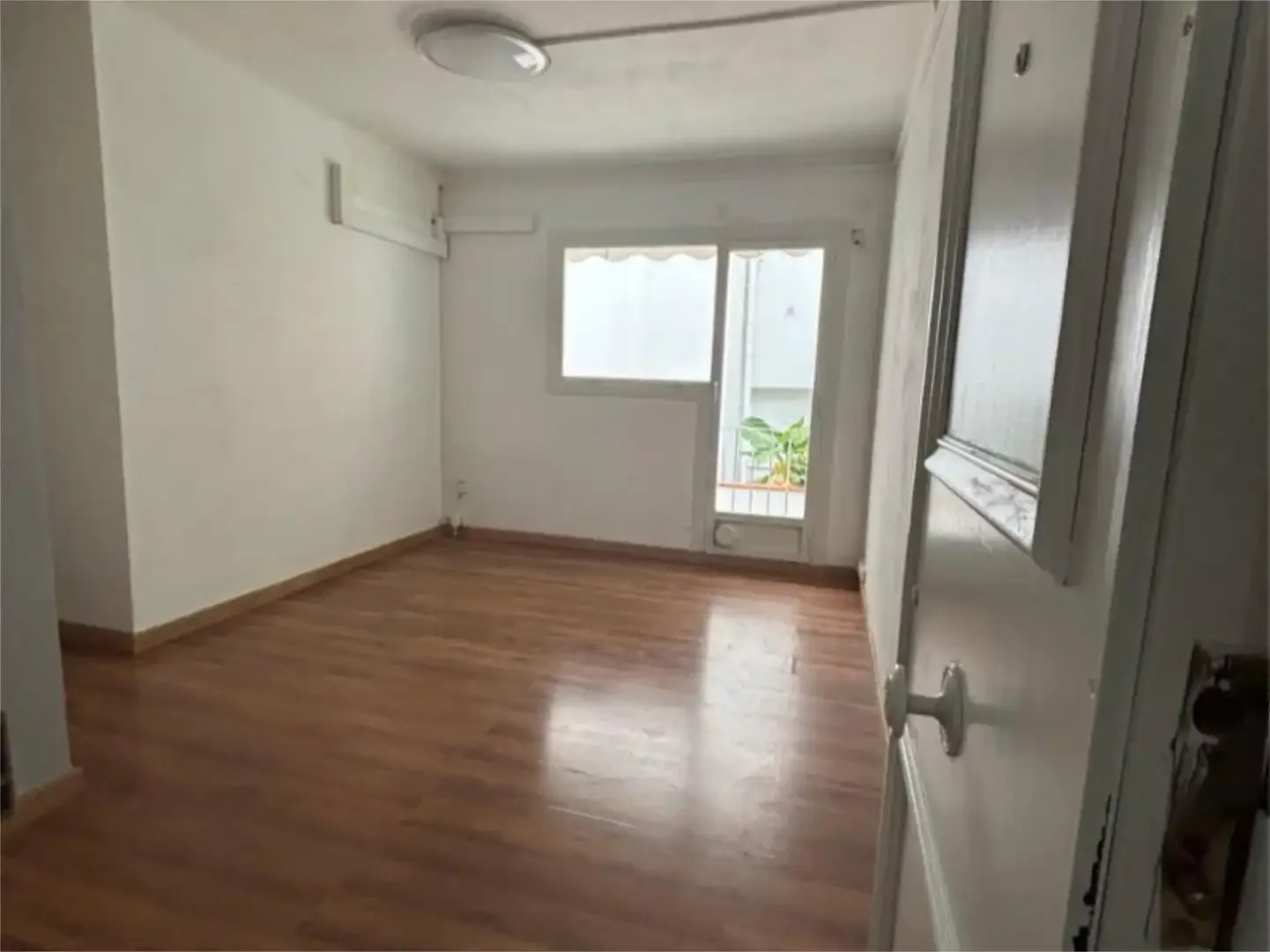 Piso en  Carrer de Josep Sangenís 46 - Foto 42