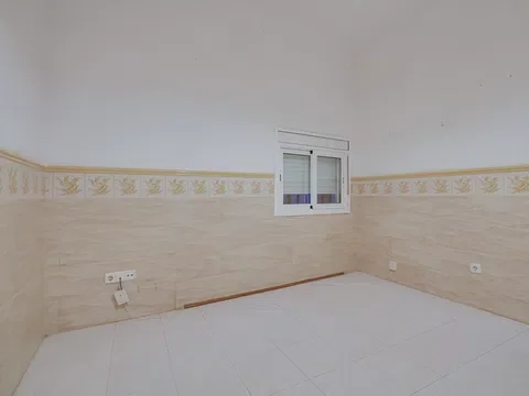 Piso en Barrio Les Roquetes - Foto 6