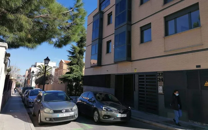 Piso en Calle del Pintor Moreno Carbonero, 24, Guindalera - Foto 1