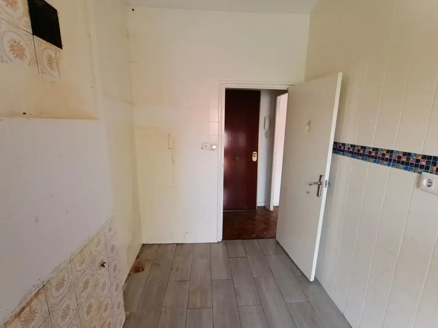 Piso en   C/ Calahorra - Foto 6
