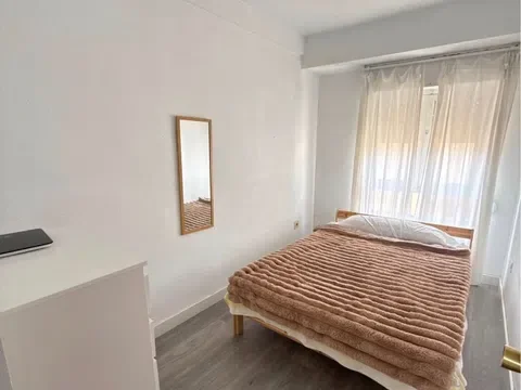 Piso en calle d'Olzinelles, 30 - Foto 9