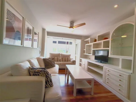 Piso en  Calle de Julián Besteiro 35 - Foto 6