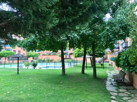 Alquiler de piso en Avenida del Talgo, 200 - Foto 4