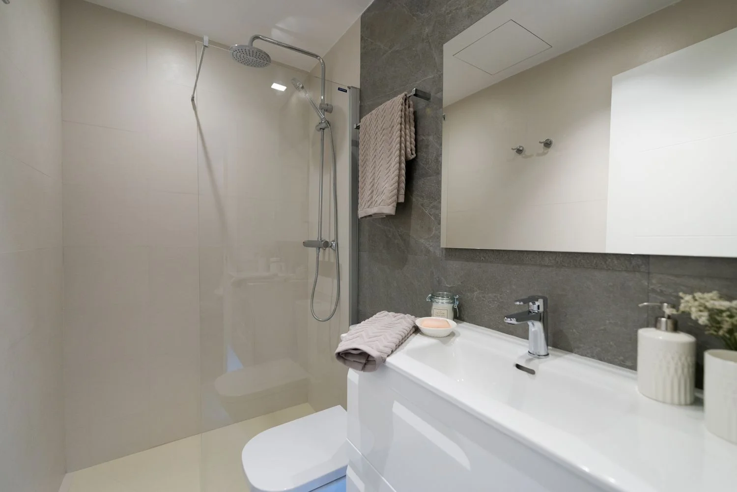 Piso en calle de Viladomat, 198 - Foto 13