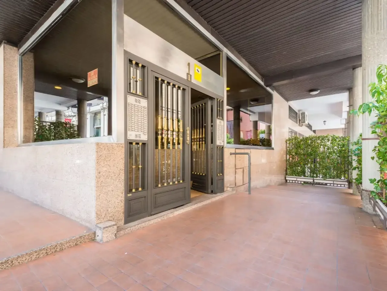 Apartamento en  Calle del Conde de Miranda 1 - Foto 3