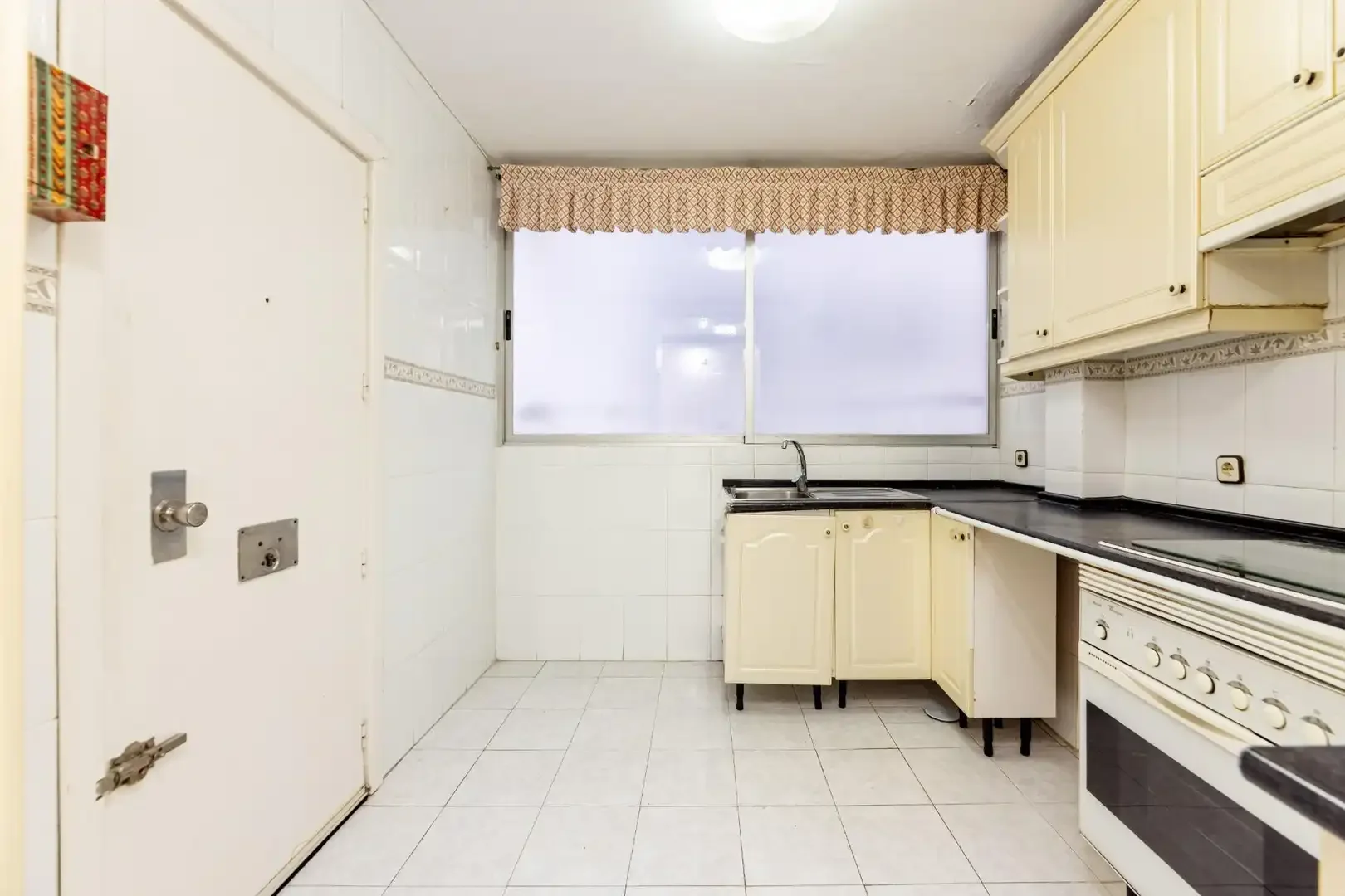 Piso en  Calle de Guzmán El Bueno - Foto 13