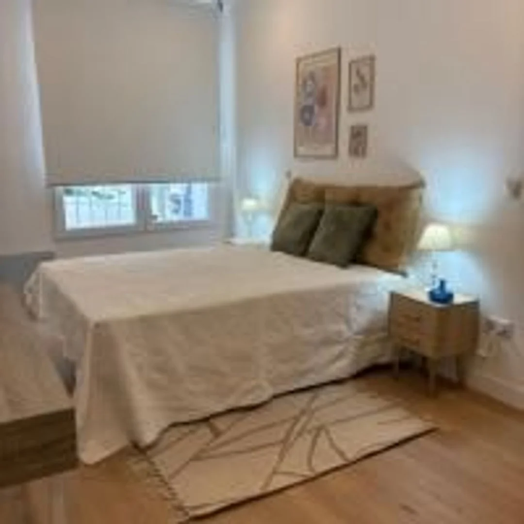 Piso en calle de Villajimena, 28 - Foto 3