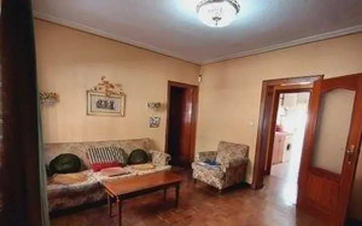 Piso en Calle Alcatraz - Foto 9