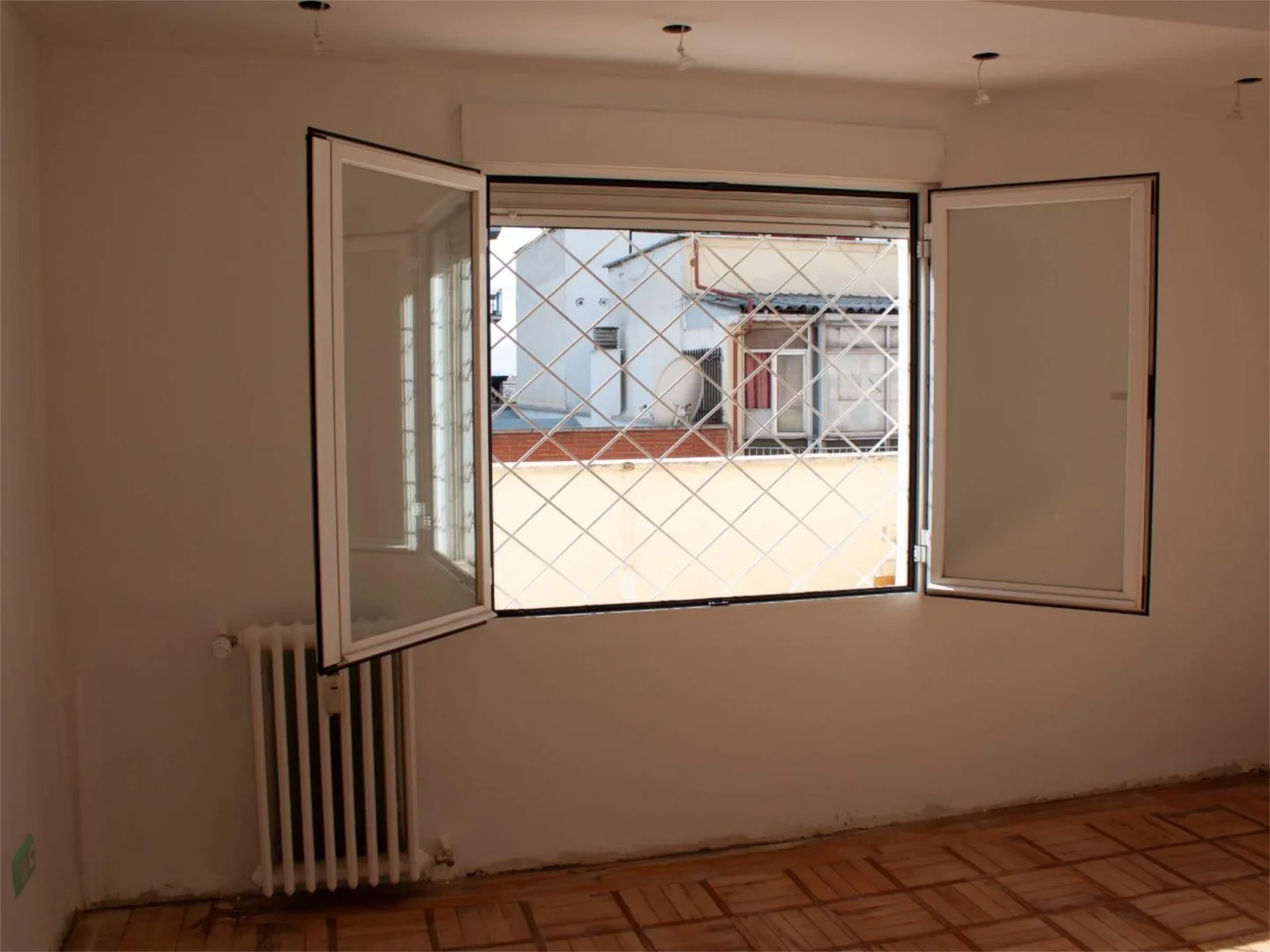 Piso en  Calle del Doctor Santero 8 - Foto 4