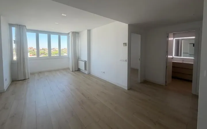 Piso en  Avenida de Pío XII 92 - Foto 1