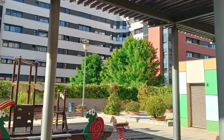Piso en  Avenida del Camino de Santiago 1 - Foto 2