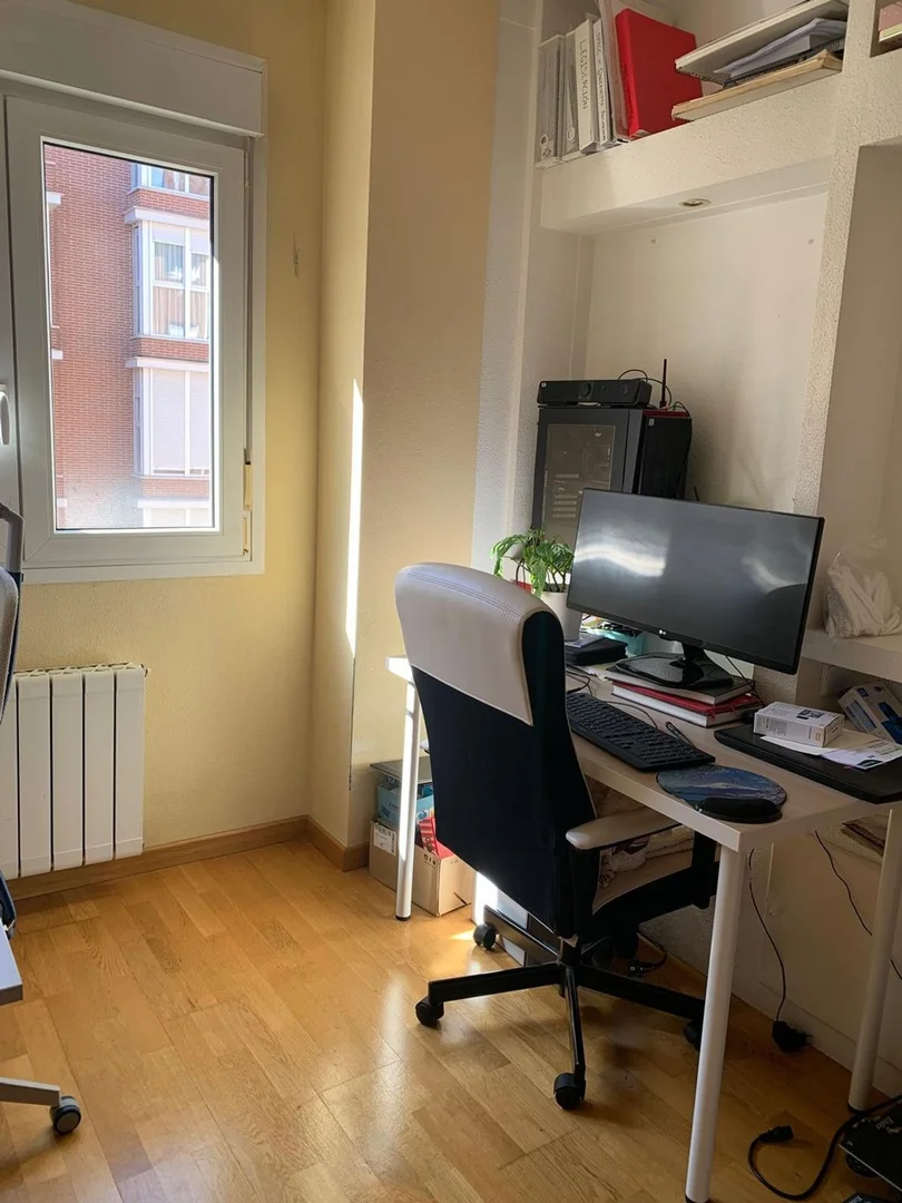 Piso en calle de Isabel Clara Eugenia, 49 - Foto 12