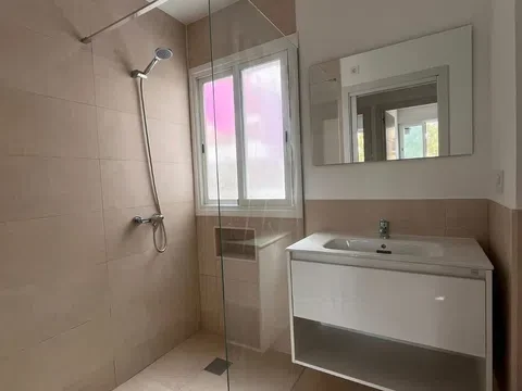 Piso en calle d'Olzinelles, 30 - Foto 5